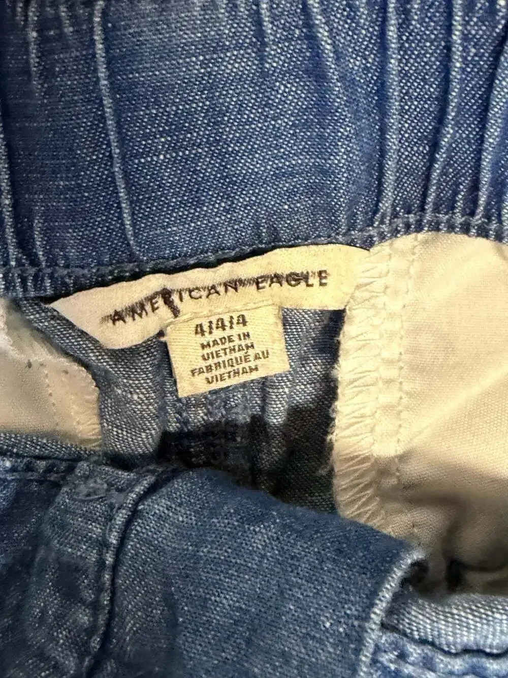 American Eagle High-Waisted Mom Shorts - Picture 2 of 5